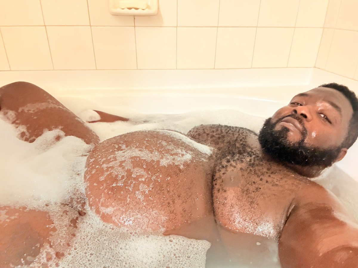 DeeBearDaGamer tweet media