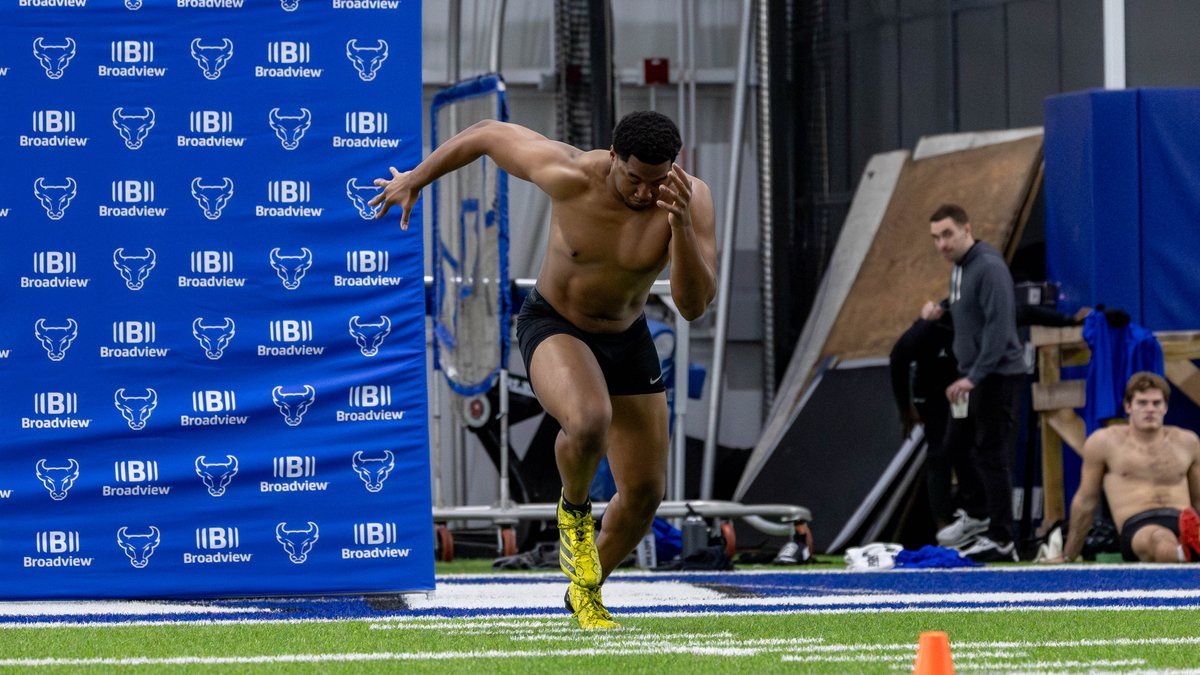 Buffalo Football tweet media