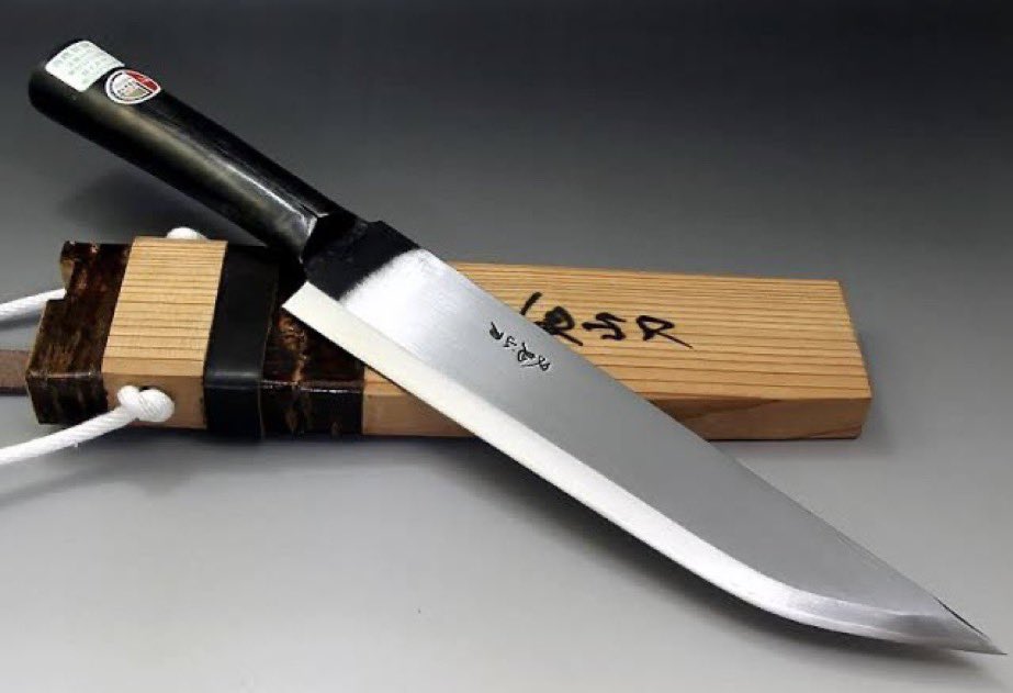 世界の武器防具百科！！ tweet media