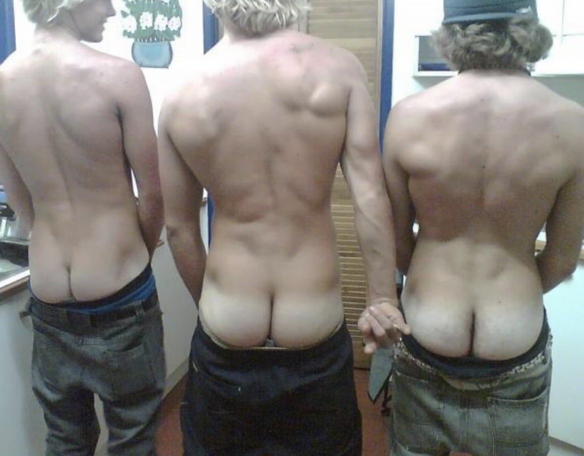 Daily Bros tweet media