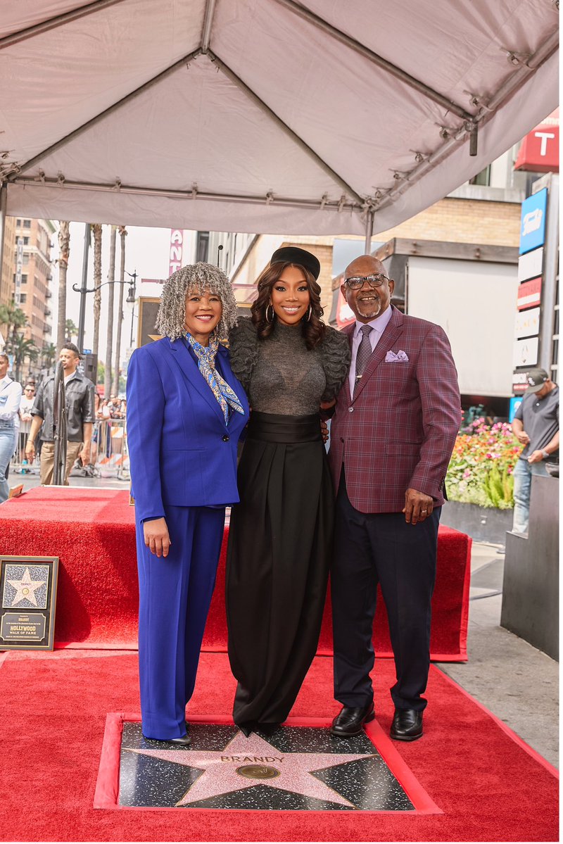 b r a n d y tweet media