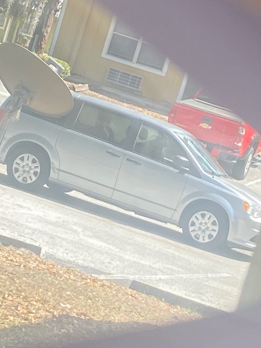 RockDJ79's tweet image. #Florida GOVERNMENT plates #GangStalking #WheresWaldo #MeToo #STOP702 let’s see if we can match Infragard licence plates! #GoFish
