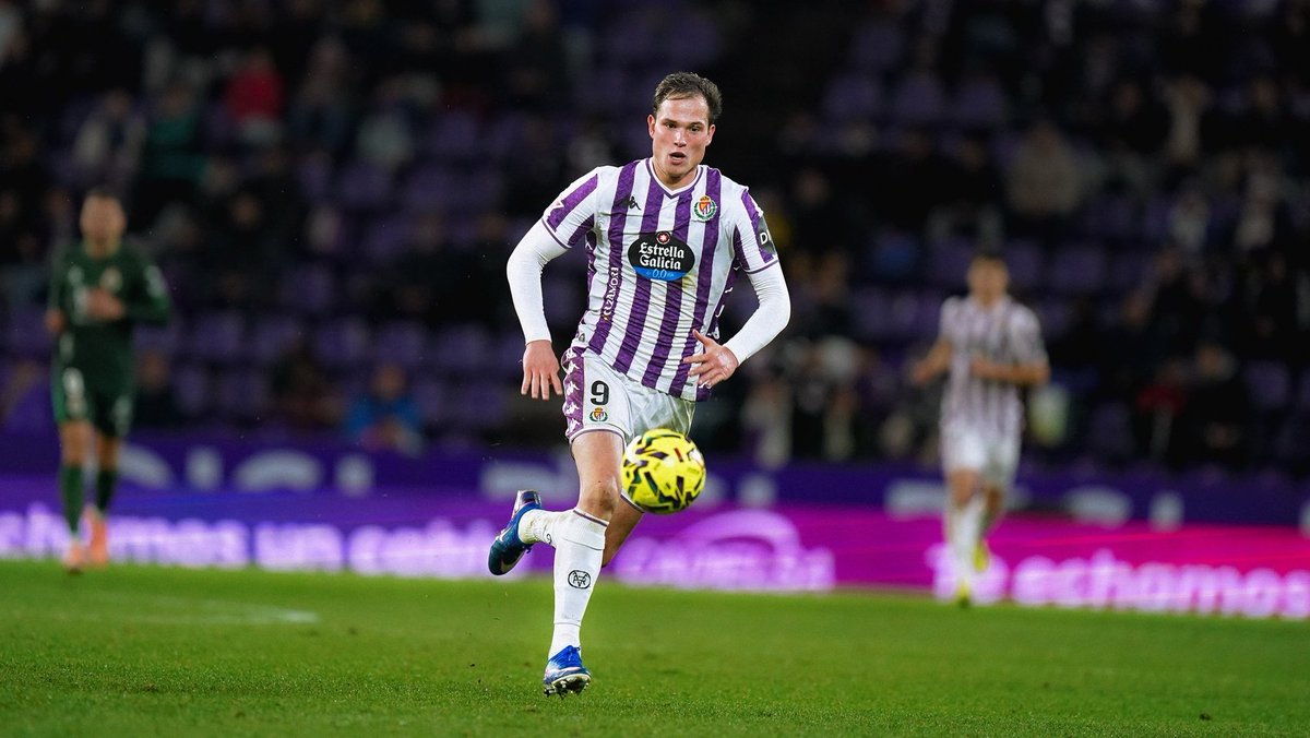 elcarlinesRVCF tweet media