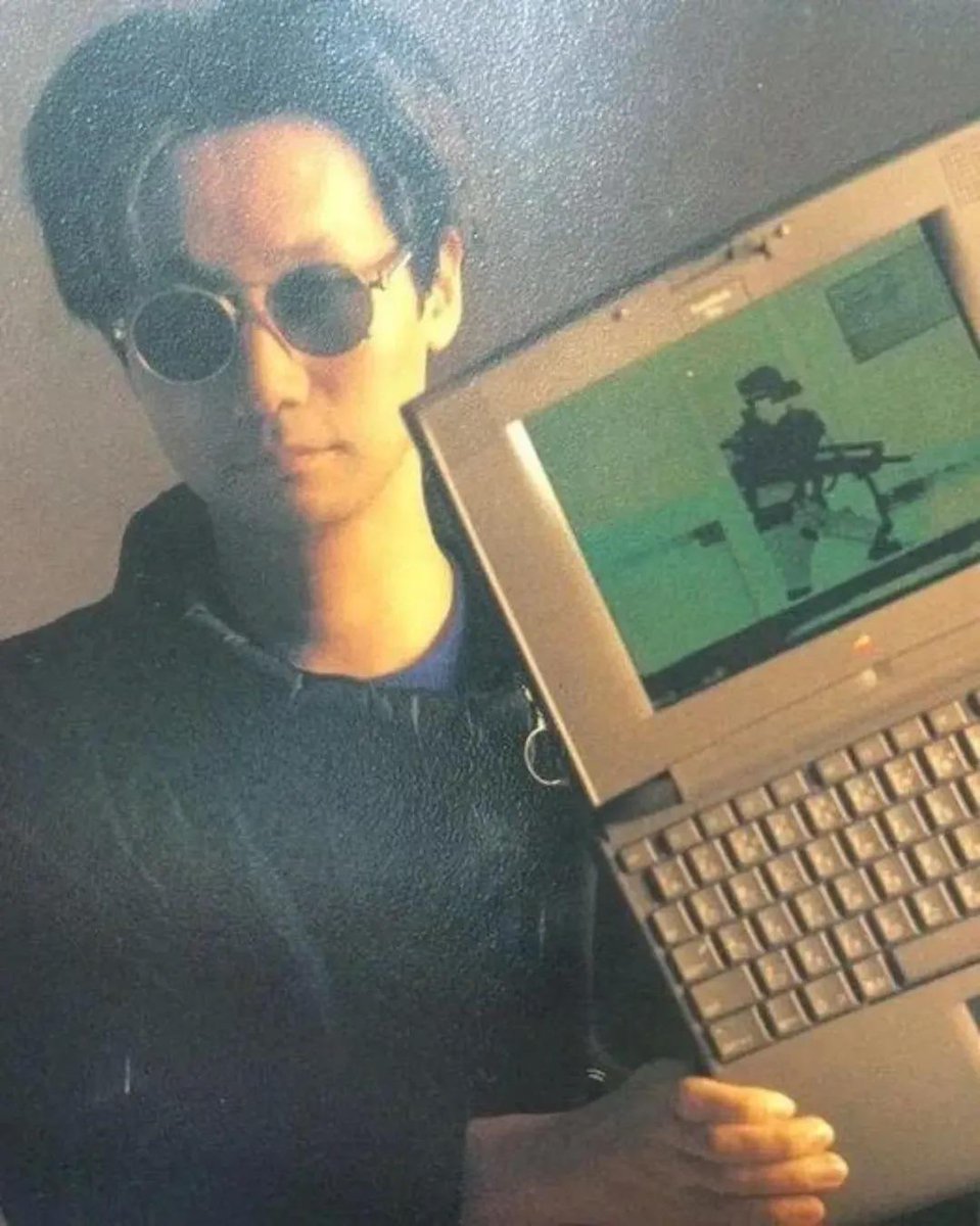 Mysterious Semblance At The Strand Of Nightmares tweet media