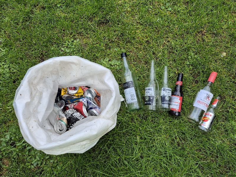 BBullrushes's tweet photo. Back on our patch &amp; cleared 2 bags of litter. Nice selection of alcohol littered on our verge, a new dog toy &amp; a wheelbarrow dumped in one of our swales 🤨 @cleanupbritain #Derby #NotABin #LoveWhereYouLive https://t.co/zUqM8dQLuQ
