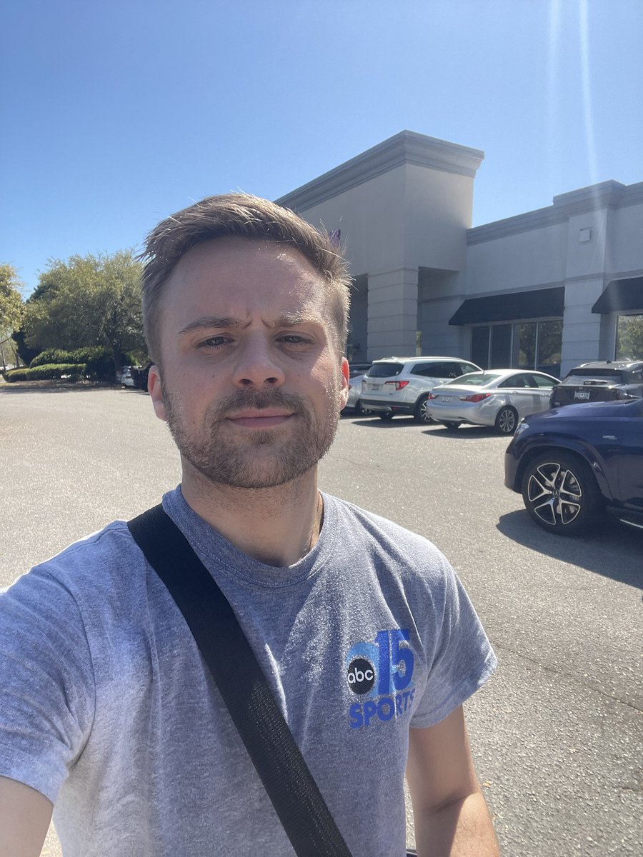 Simon Williams tweet media