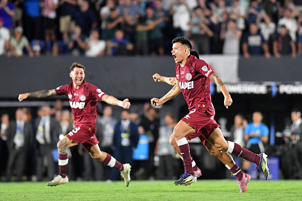 central_dobr's tweet image. 🌐 GIRO DA COPA T51 | R1

⚒️ Trio de ataque brilha e Popular surpreende o ornitorrinco em vitória por 3-1.

🇾🇪 Substituto de Hemani marca dois e Geny supera turbulências para passar do Wolf Guará.

⚽️ Com 3 do recém-chegado Lubomski, Big Soccer elimina o Galácticos do Tsunami.