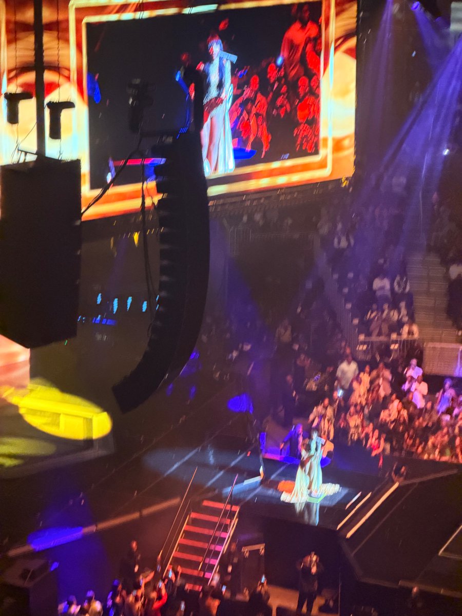 s37560821's tweet photo. @Ticketmaster @StateFarmArena @NewEdition somebody must do something. I bought 8 tickets and this is the view we had. No warning, no apologies, no concession nothing. Do better!!  I may start a fire with this. So pissed. 😡 https://t.co/9IYRkn5Y3N