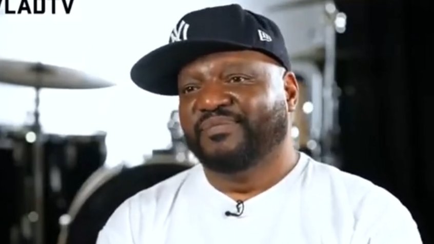 Anti-Senpai𒉭⛓️🪚🌹 tweet media