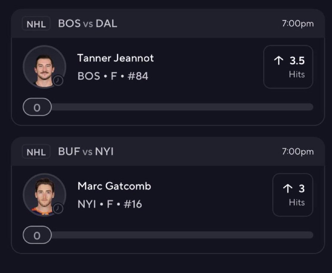 CLINTON🏀🏈 tweet media