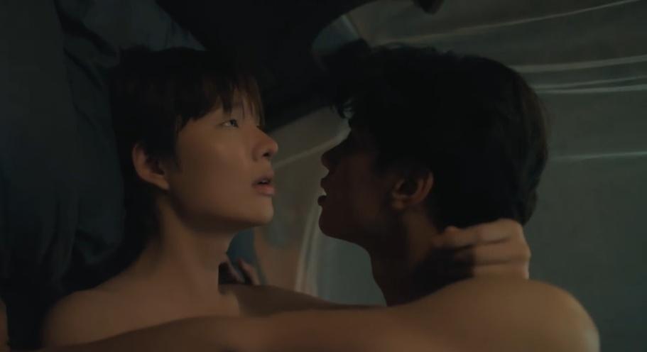 moon ☽ tweet media