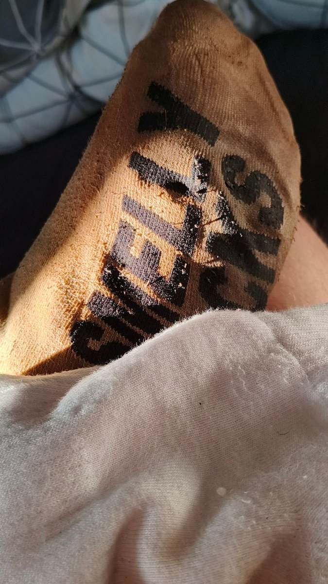 sock addict tweet media