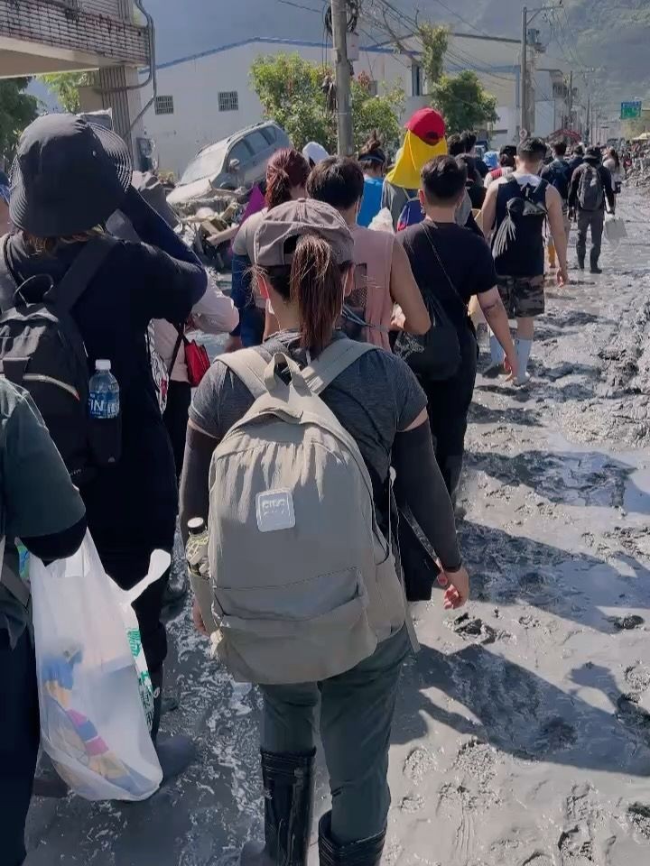 Sweet_Loww's tweet photo. 烤鱼爱好者不容错过！这美味的口感简直令人难以抗拒。 https://t.co/Up6dSM6tO3