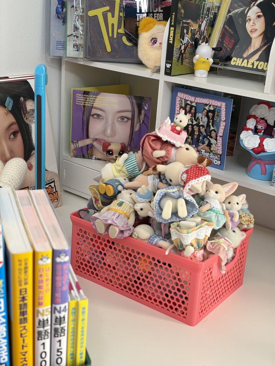 bibia is seeing bts ♡ tweet media