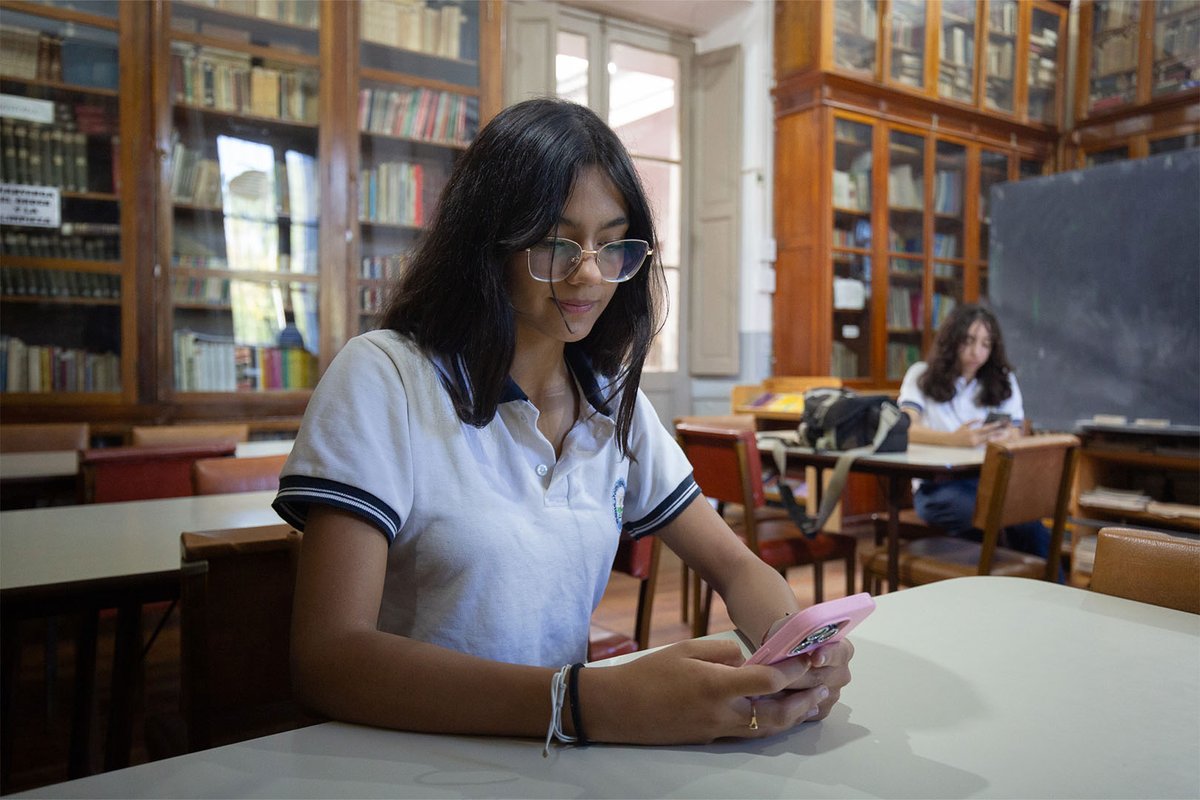 ULPSanLuis's tweet photo. De la teoría a la práctica: qué aprendieron los estudiantes en Generación Z 💡

 🧠 Alumnos incorporaron herramientas de educación financiera a través del Ministerio de Educación y el Programa de la ULP. 

📲 Leé la nota completa 👉🏻 https://t.co/ZczEBZ44rG https://t.co/Rm79KUubnW