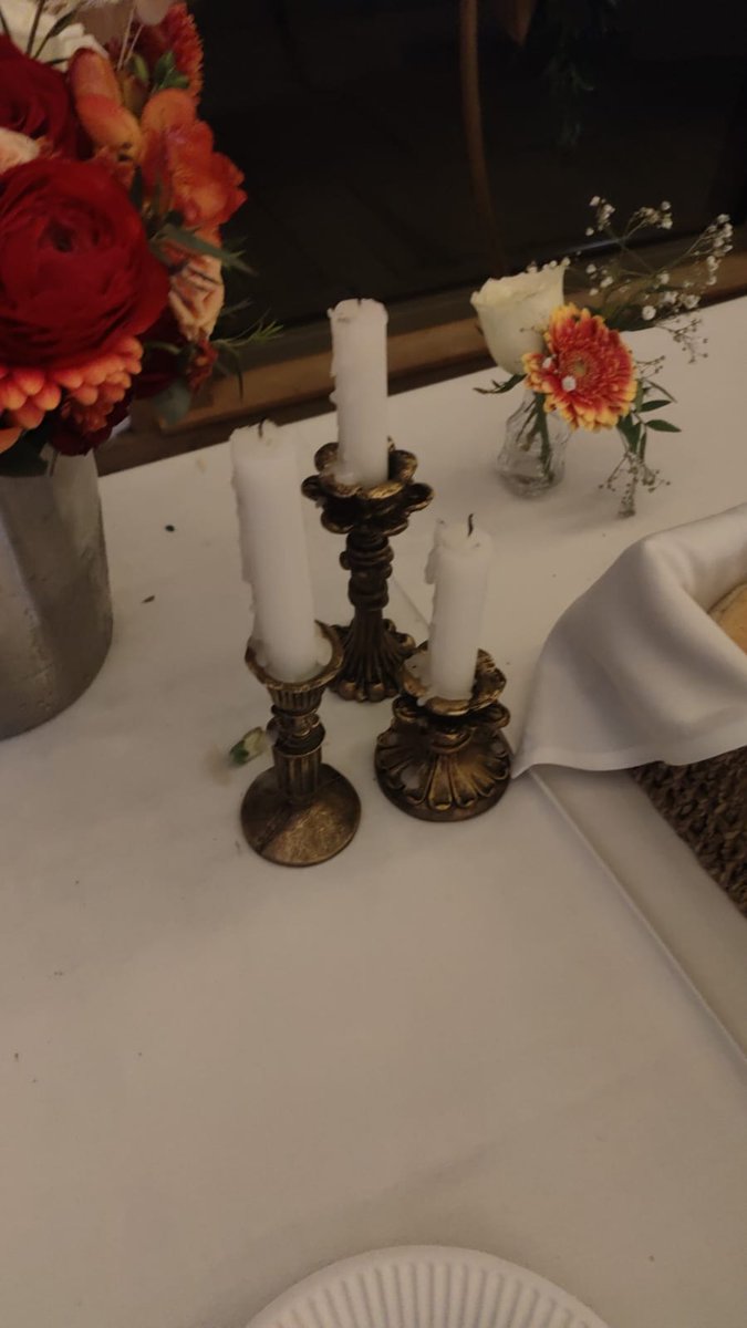 Baramenyn tweet media