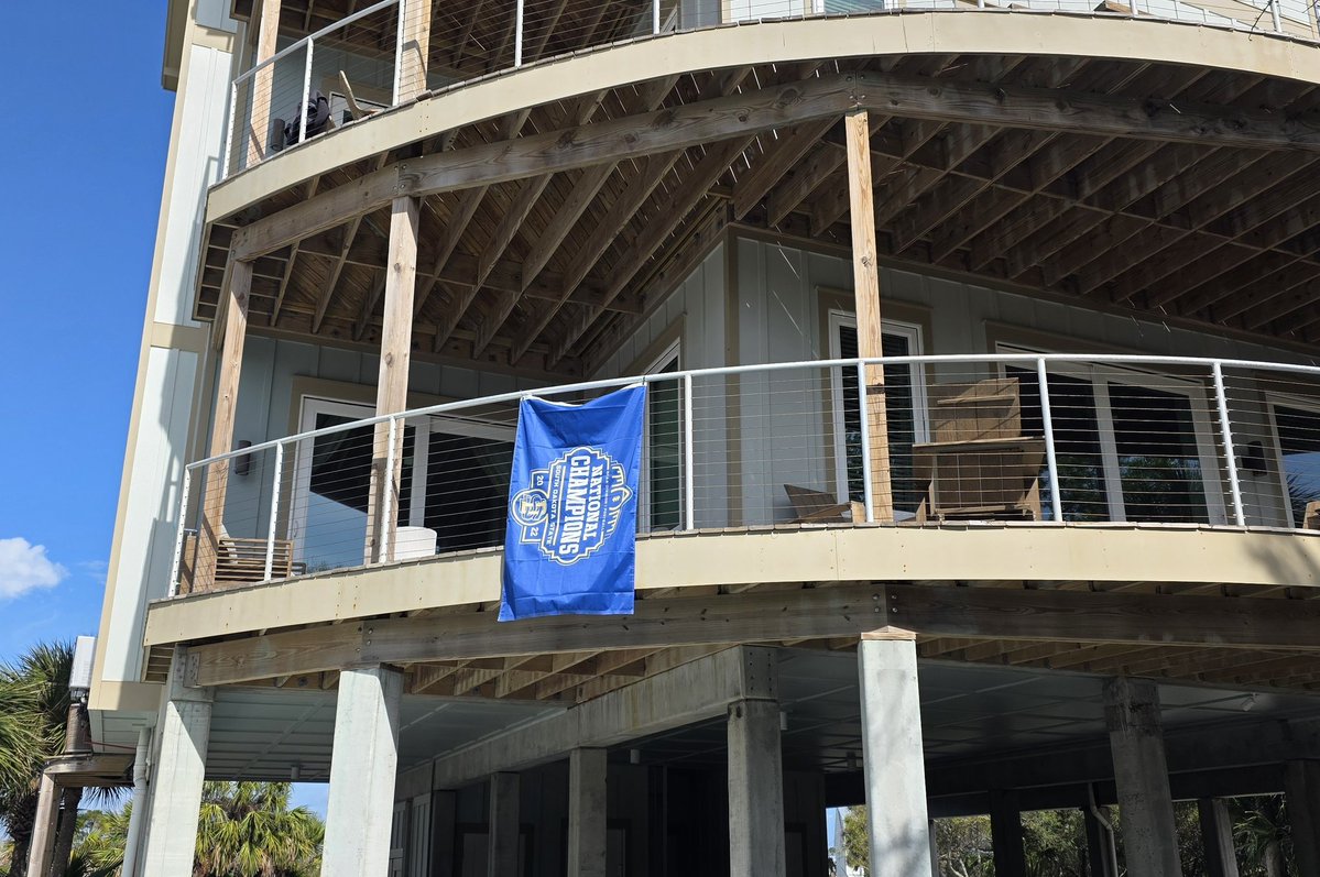 Ryan Jensen tweet media