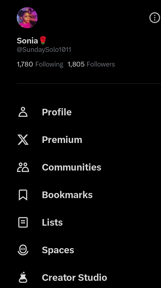 Sonia🌹 tweet media