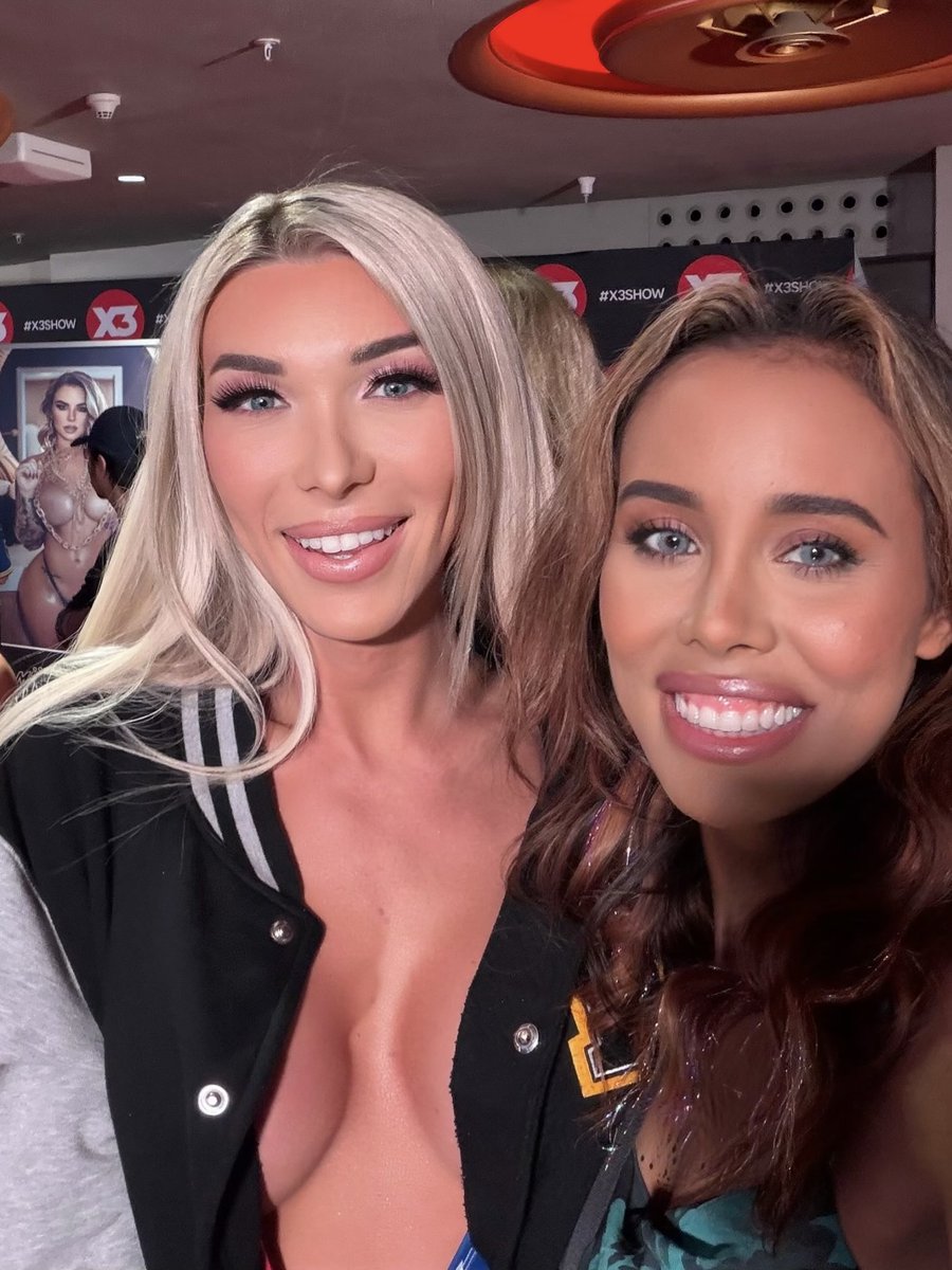 KYLIE LE BEAU tweet media