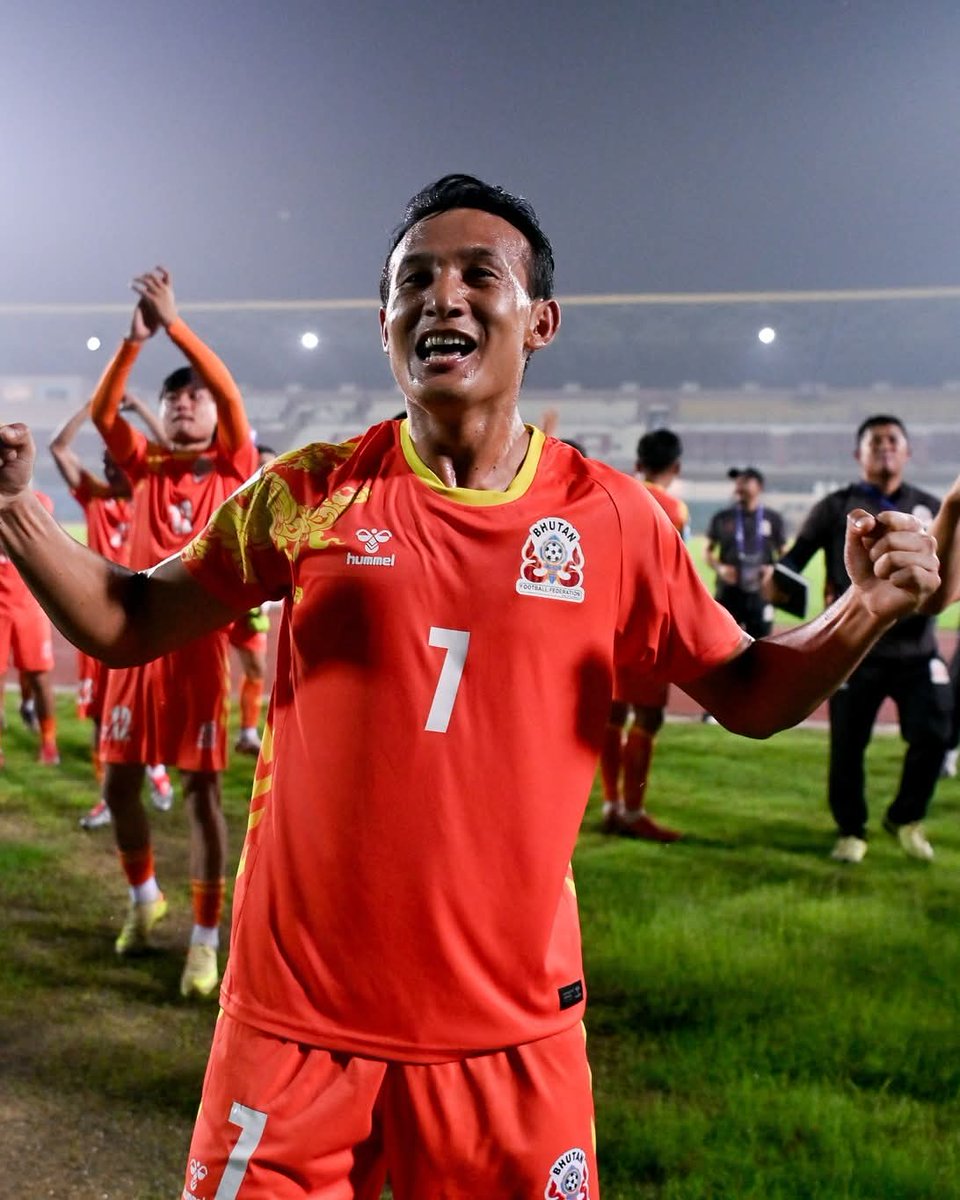 Football Shirt World tweet media