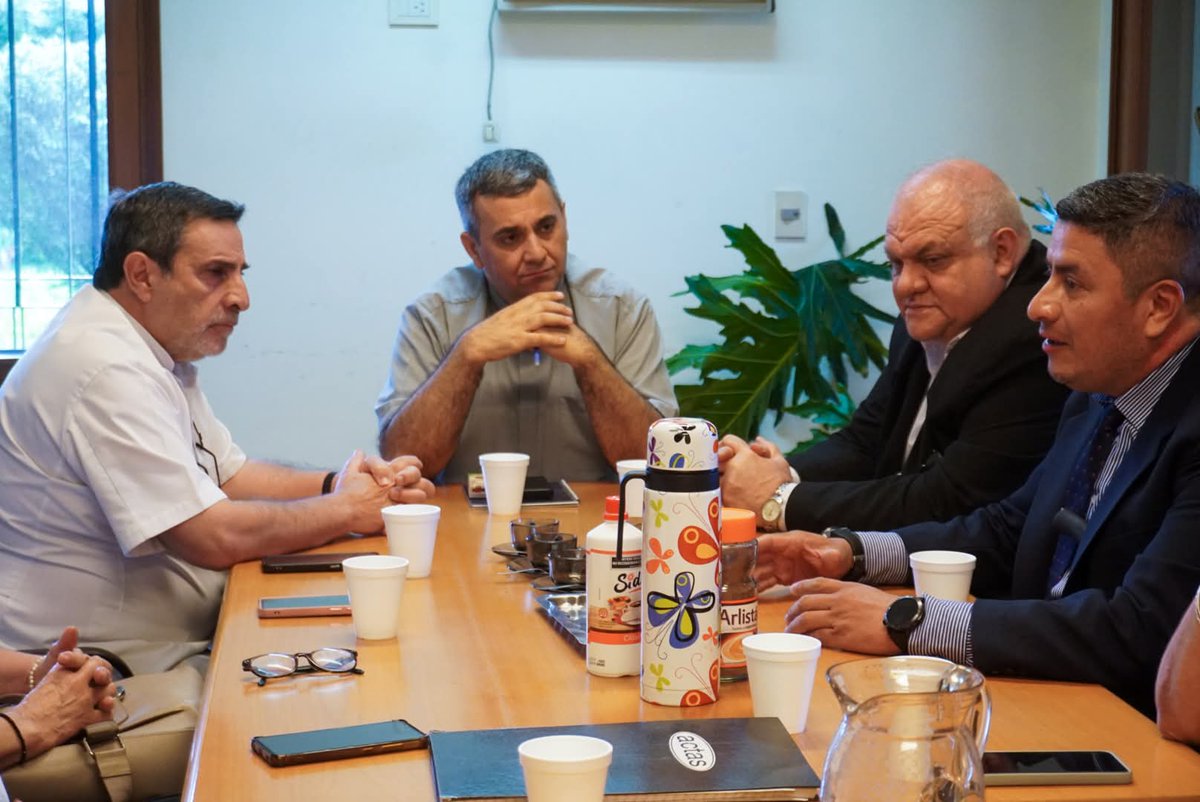 El ministro Masso visitó el Cottolengo Don Orione

Lee la nota completa en 👉; mdstuc.gob.ar/2026/03/31/el-…