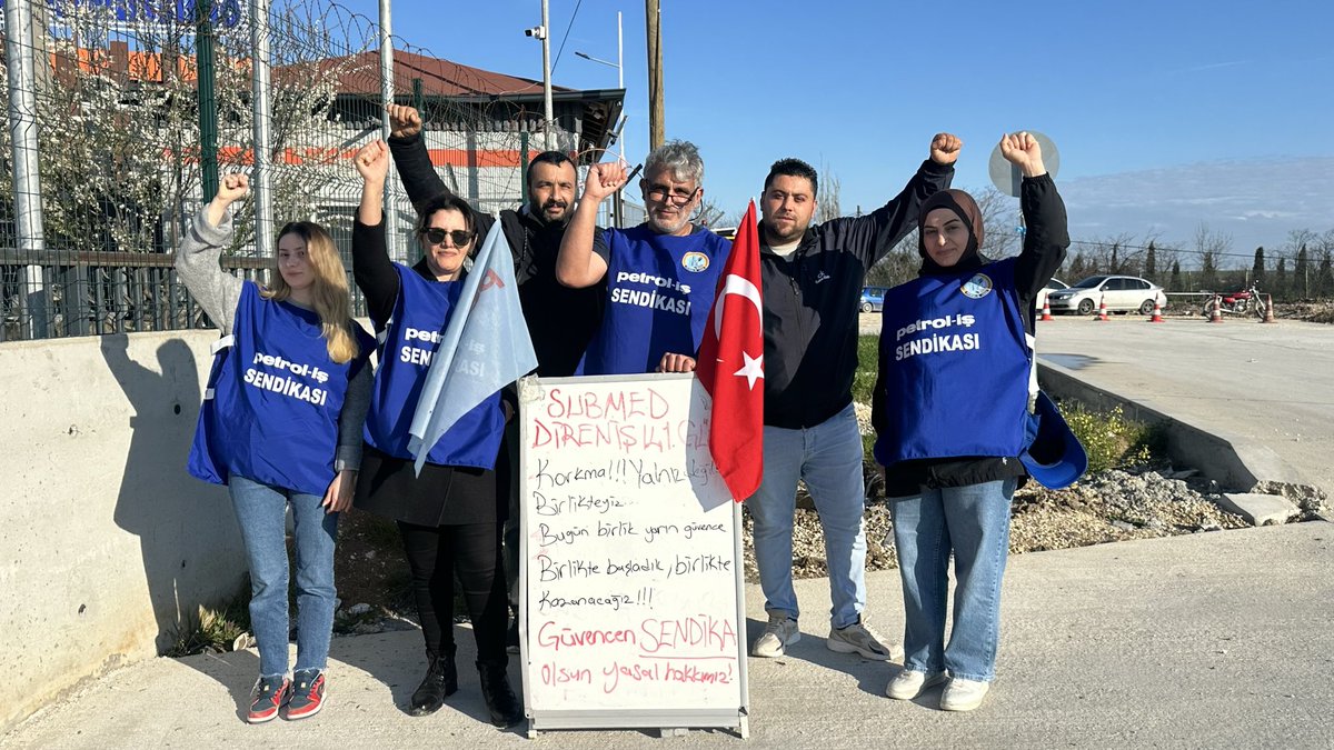 trakyaiscisesi's tweet photo. Submed direnişi 141. gününde!

Sermayenin sömürü düzenine karşı Submed işçilerinin başlattığı onurlu sınıf kavgası tam 141 gündür sürüyor!

Her gün direniş çadırında bir önceki günden daha kararlı, bir önceki günden daha umutlular. https://t.co/cwGPqhY489