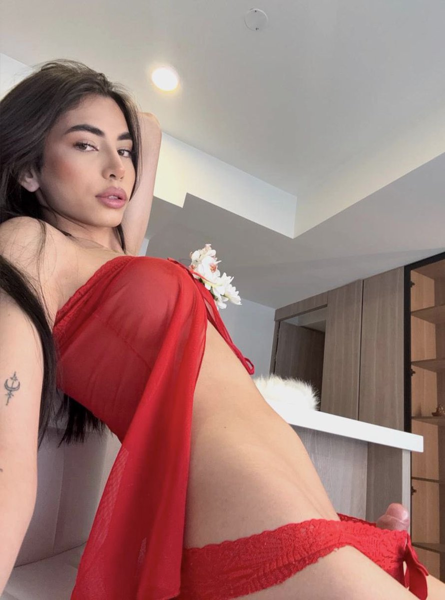 sandrajames5564's tweet photo. Send a Hi Old man if you want a 🏳️‍⚧️ gf 
#gangbang #transgirl #tsgirl #femboy #meetups #selling_contents #sellingcontent #cocklover #femboylover #shemale
#trans #shemale #onlyfans #nsfw #tgirl #latina #big #dick https://t.co/O6mGPgh51I