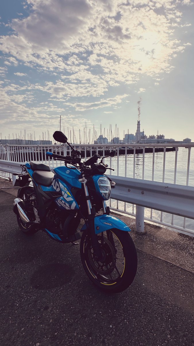 はいすろて@GIXXER250 tweet media