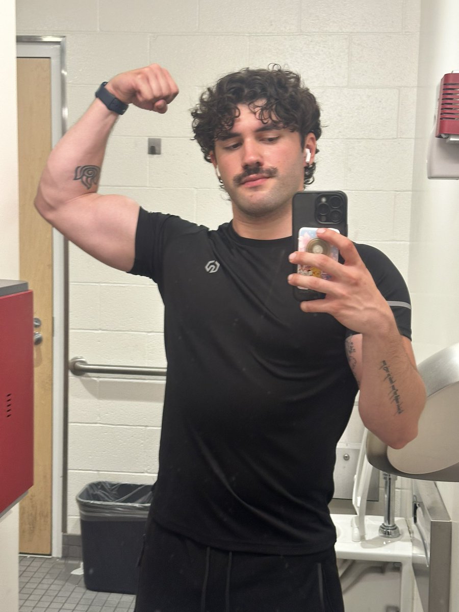 lito (shadows #1 fan) tweet media