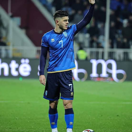 ORKUNU SAKATLASA NE OLUR ACABA 😀 
 #KOSvTUR