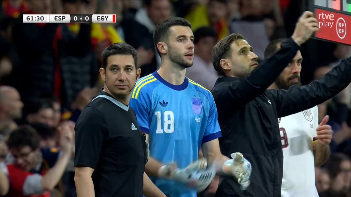 NEY💙❤️ tweet media