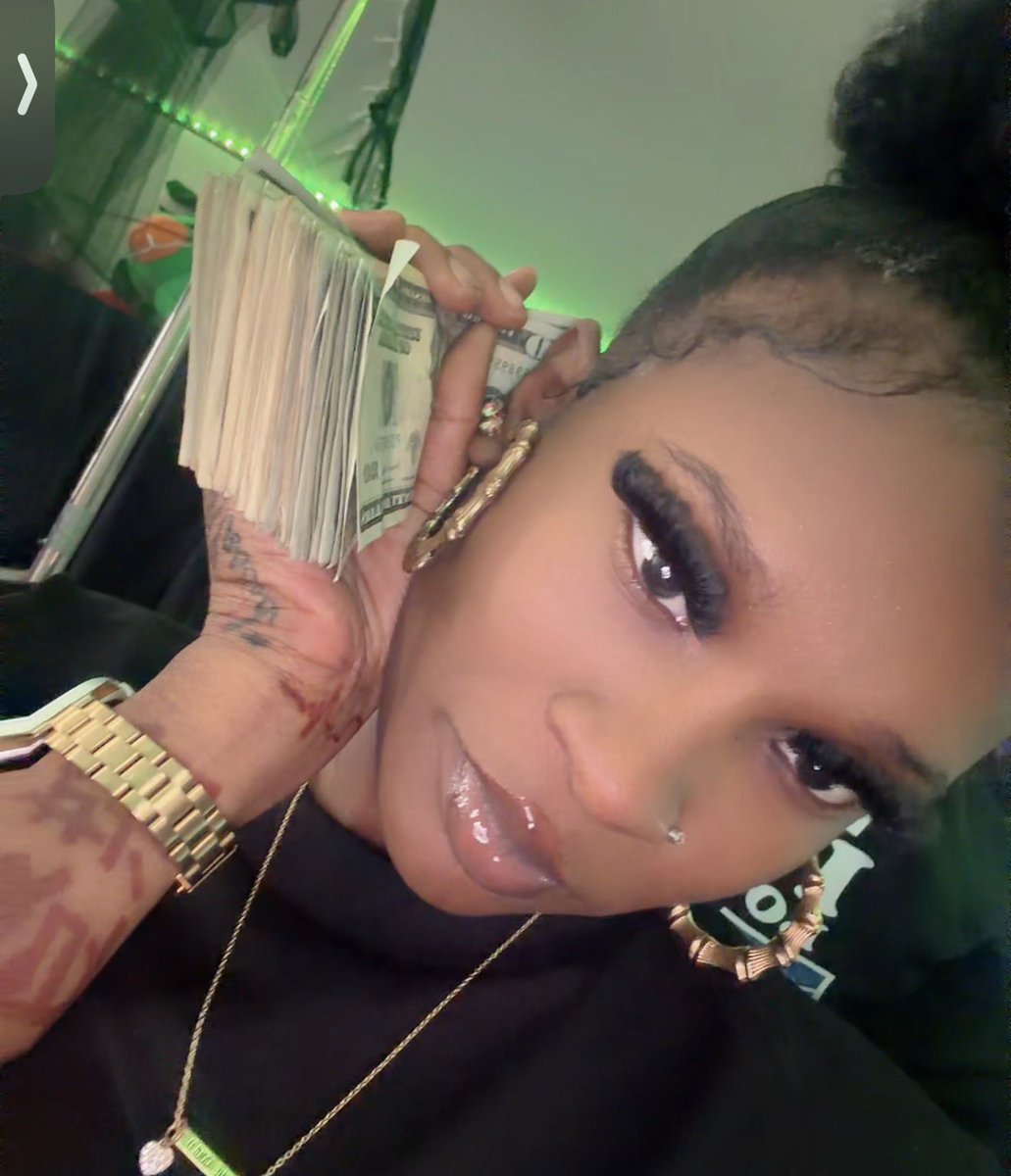 kaila💋. tweet media