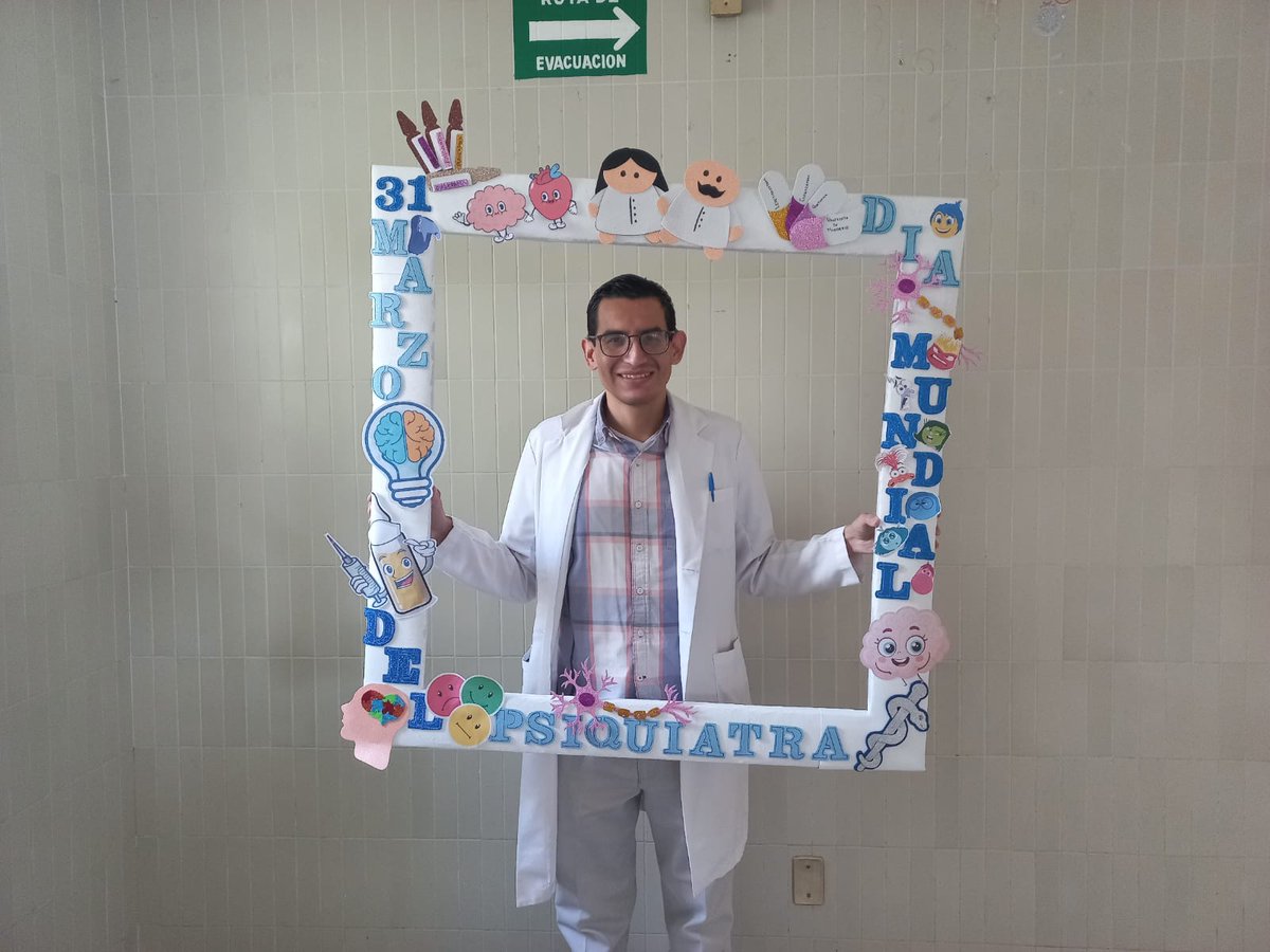 CPDENP's tweet photo. ¡Feliz Día Nacional del Psiquiatra! 🧠✨

Hoy celebramos tu dedicación, empatía y compromiso con la salud mental. Gracias por escuchar, comprender y acompañar a quienes más lo necesitan. Tu labor transforma vidas y construye esperanza cada día. 

#DíaNacionalDelPsiquiatra https://t.co/8hjxILegon