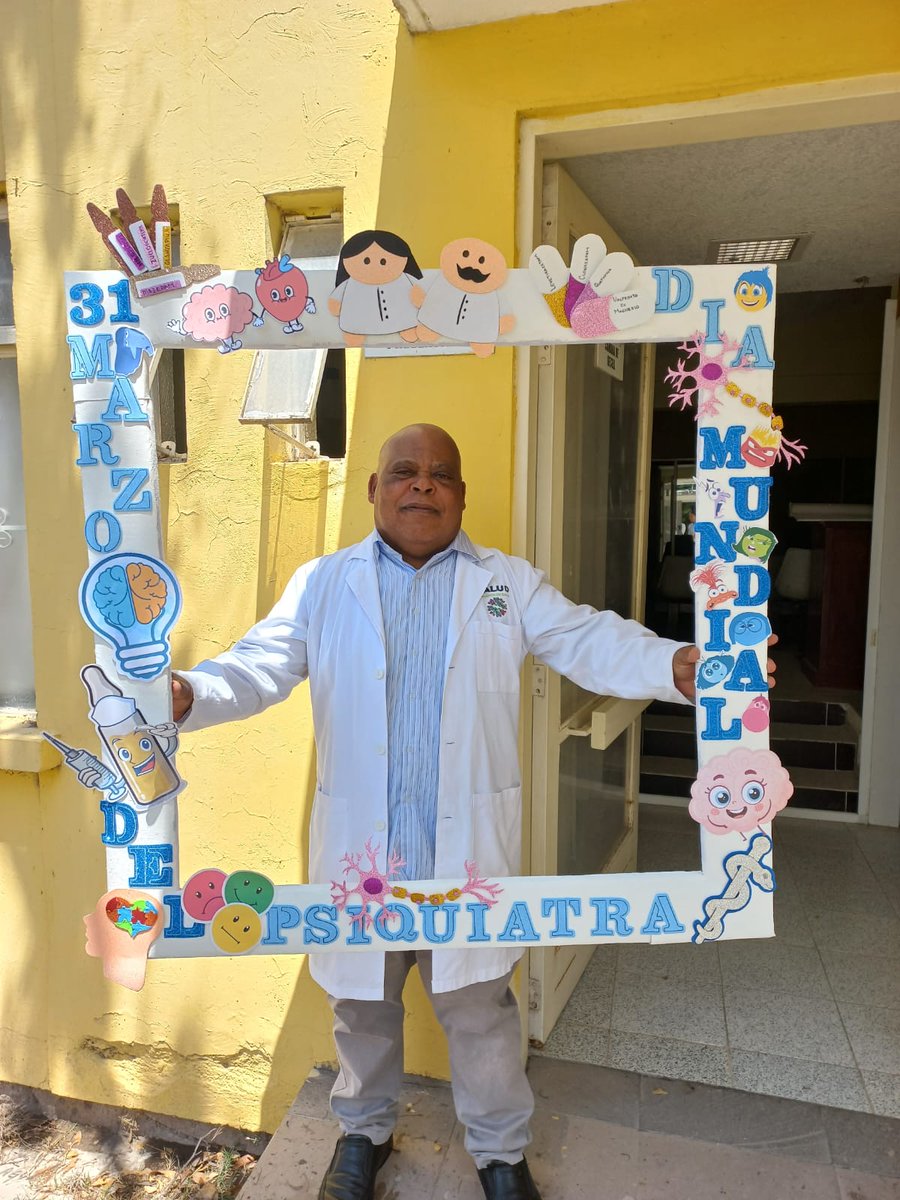 CPDENP's tweet photo. ¡Feliz Día Nacional del Psiquiatra! 🧠✨

Hoy celebramos tu dedicación, empatía y compromiso con la salud mental. Gracias por escuchar, comprender y acompañar a quienes más lo necesitan. Tu labor transforma vidas y construye esperanza cada día. 

#DíaNacionalDelPsiquiatra https://t.co/8hjxILegon