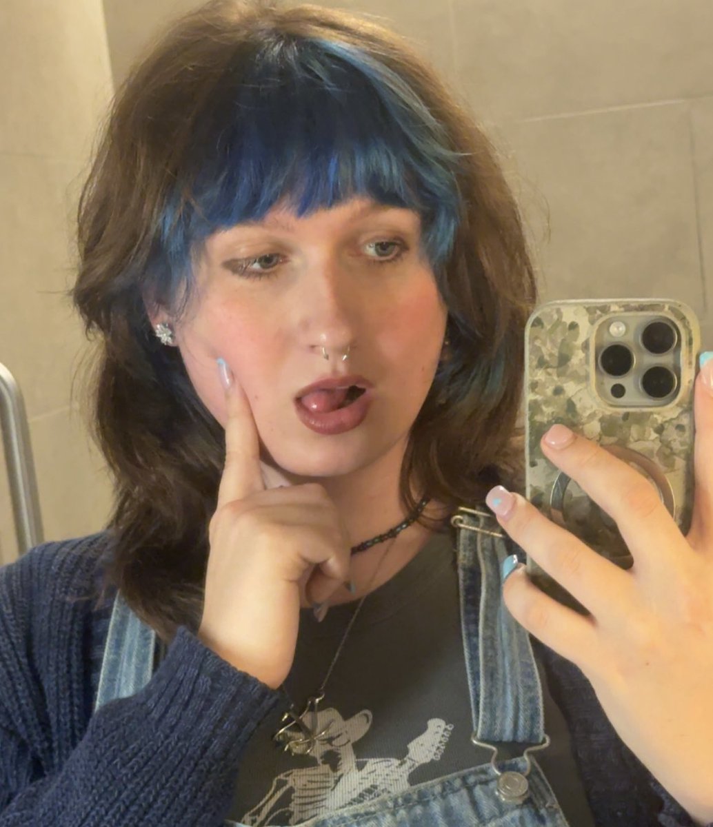 abby🏳️⚧️ tweet media