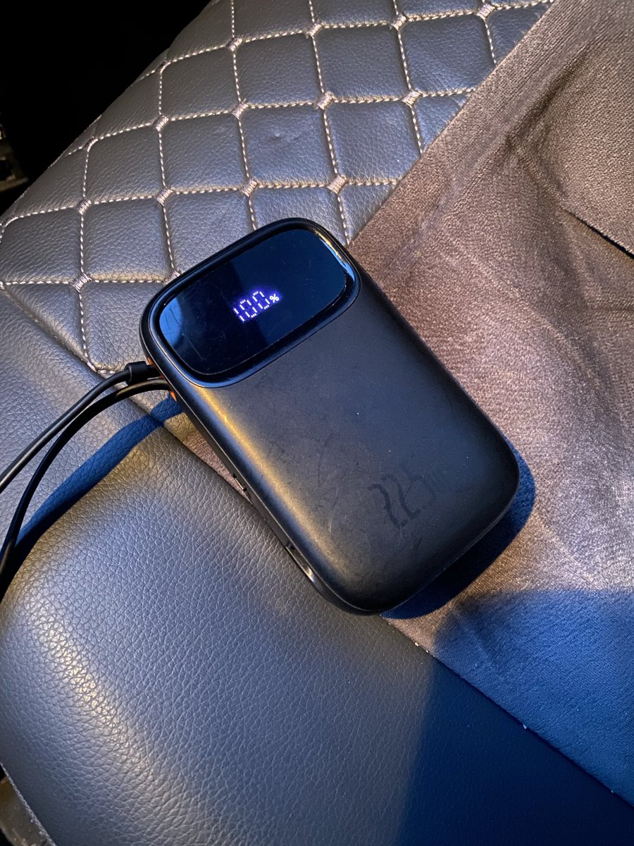 Pofi0339 tweet media