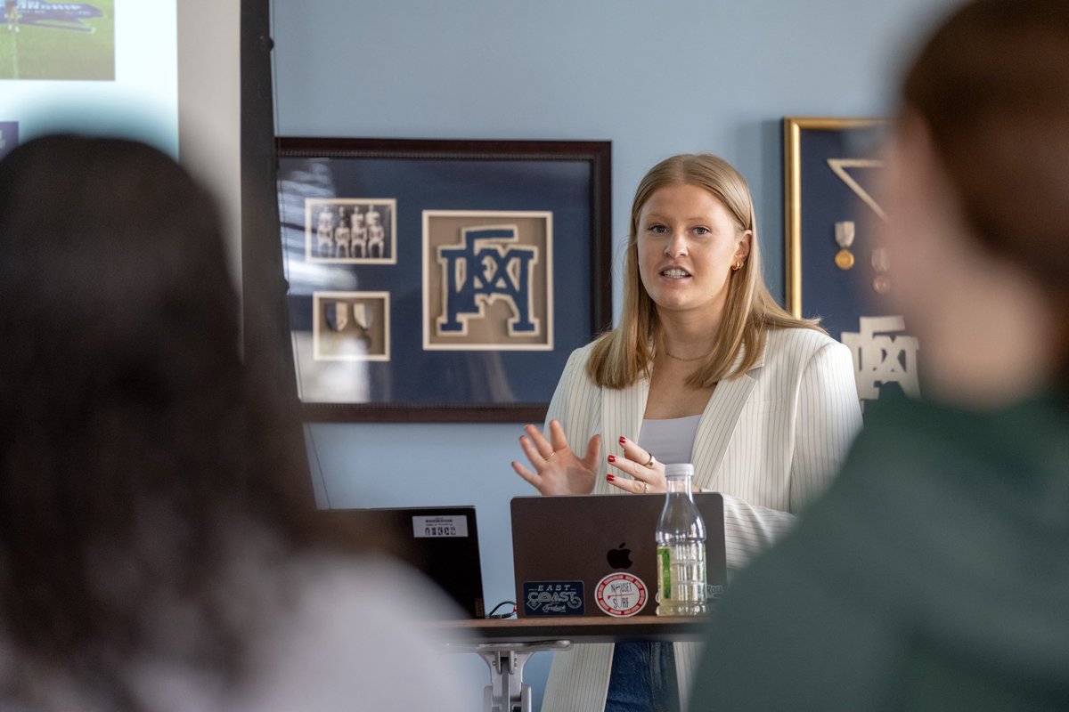 FandMWBB's tweet photo. Special thanks to Ali Narracci ‘22 for stopping by on Monday to talk with us about her career path, life after basketball, and all the insight she’s gained! https://t.co/wTLOGsifTw