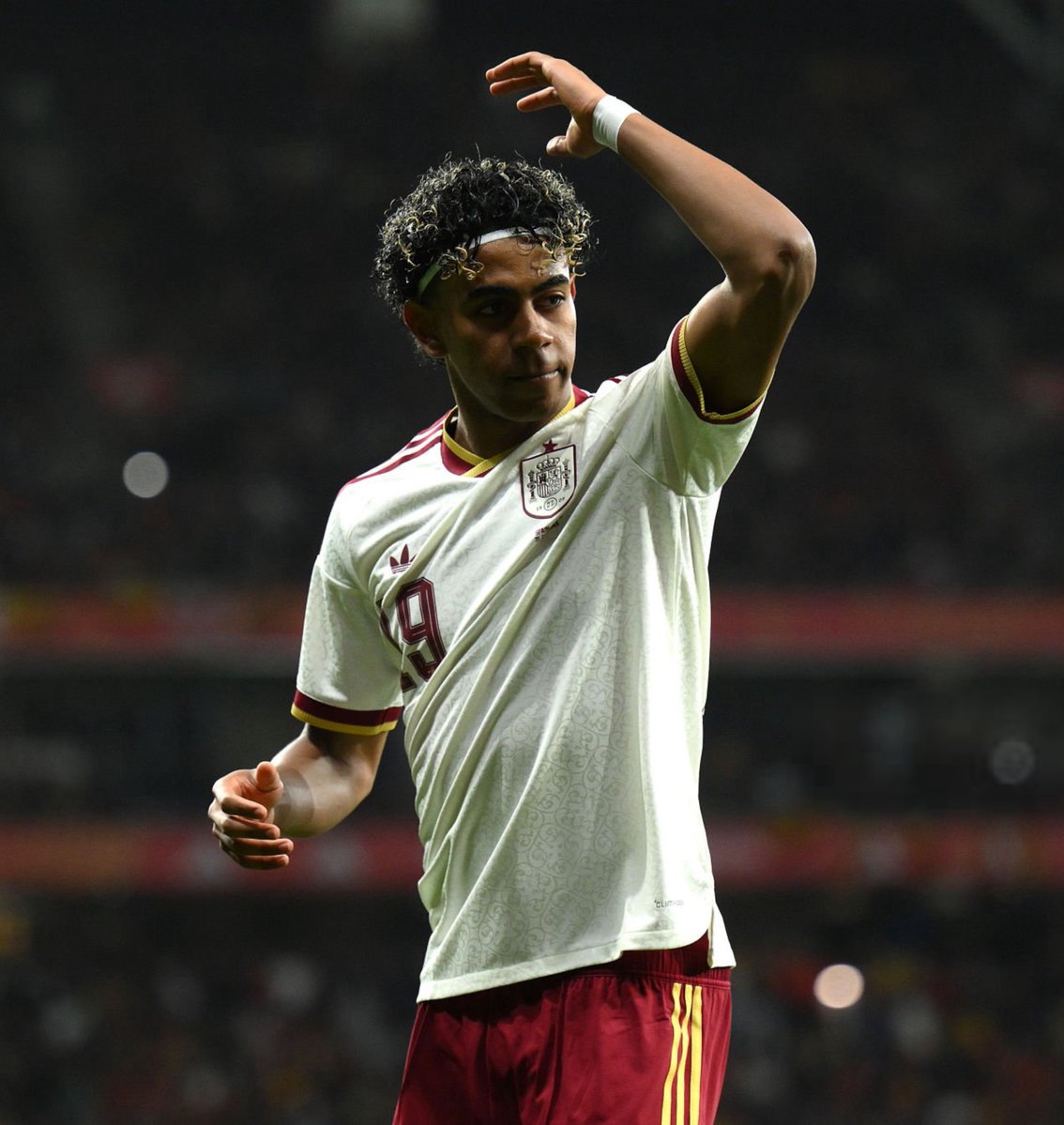 FCB World tweet media