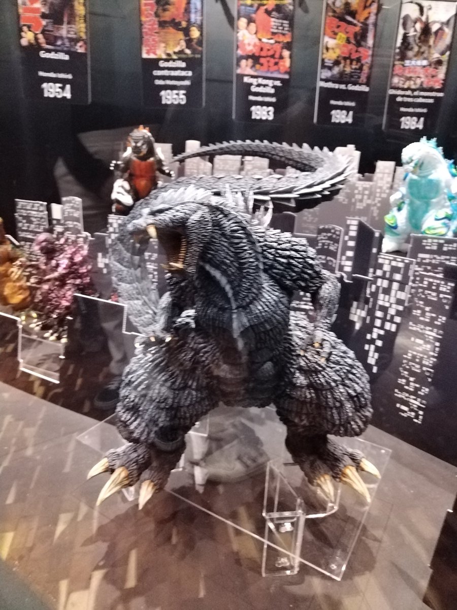 Shinpollotron's tweet photo. 😁😁 #figureaction #gojira #godzilla https://t.co/X9Zvix3IoD