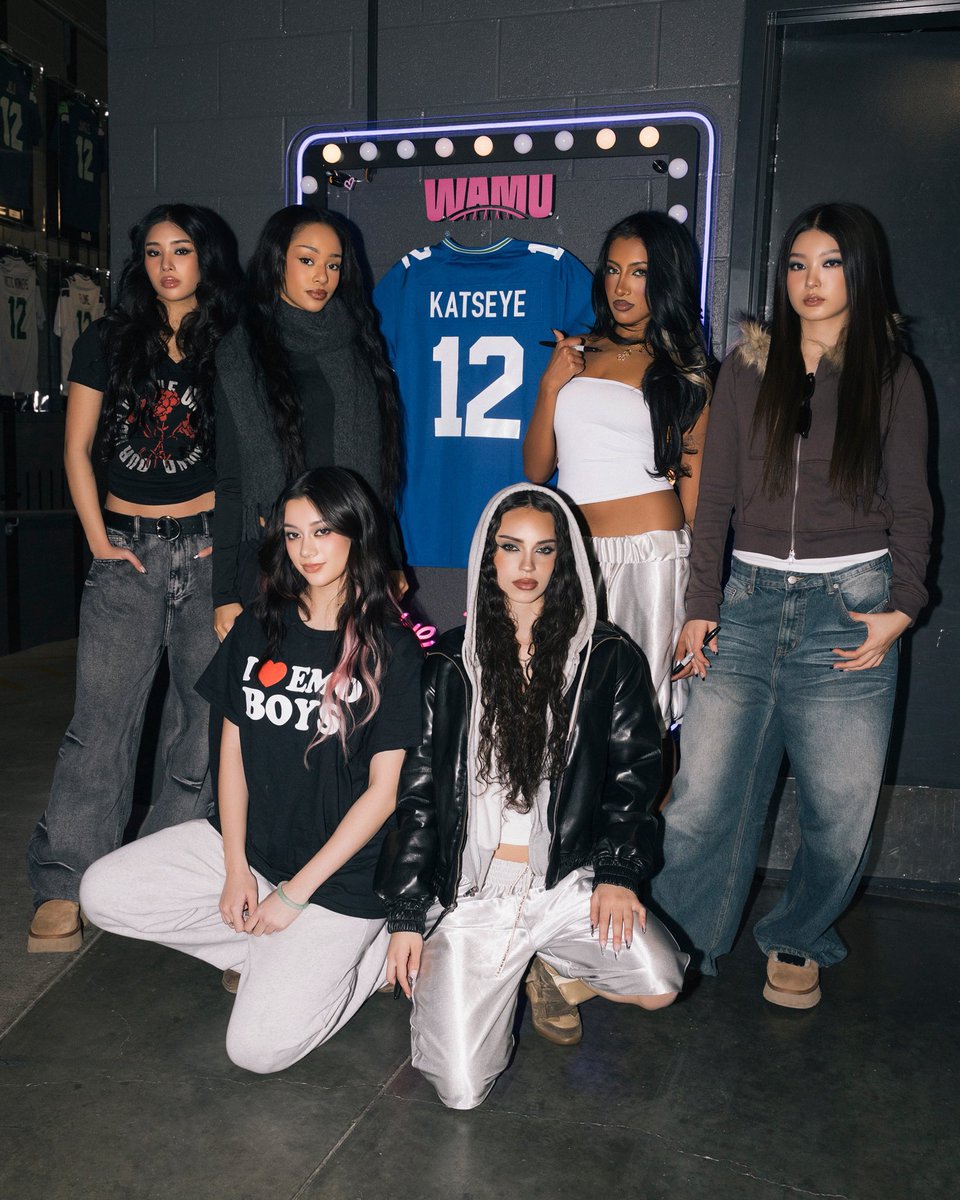 Pop Crave tweet media