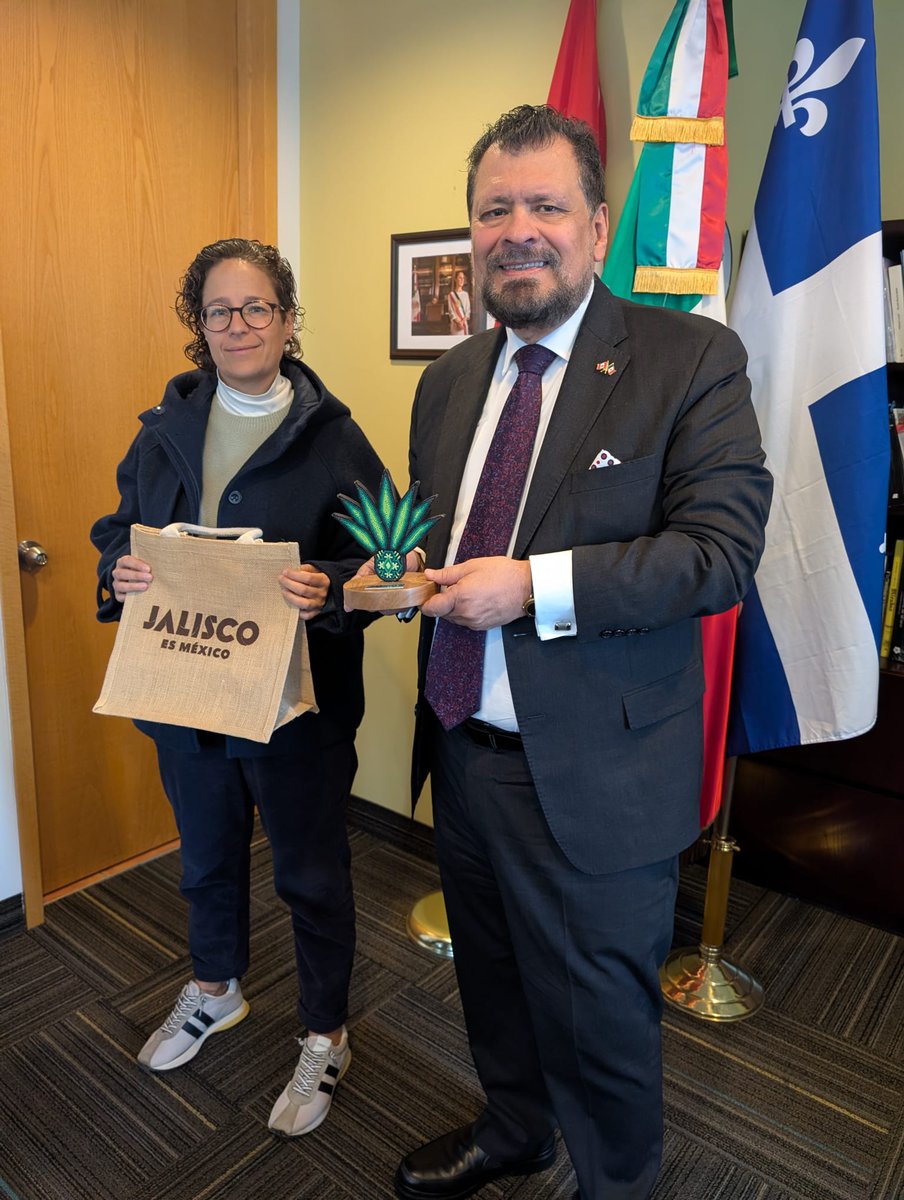 Consulado General de México en Montreal tweet media