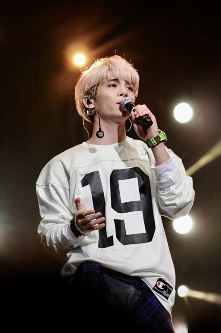 mrs freak🍭 미쳤나봐나💪🏼 tweet media