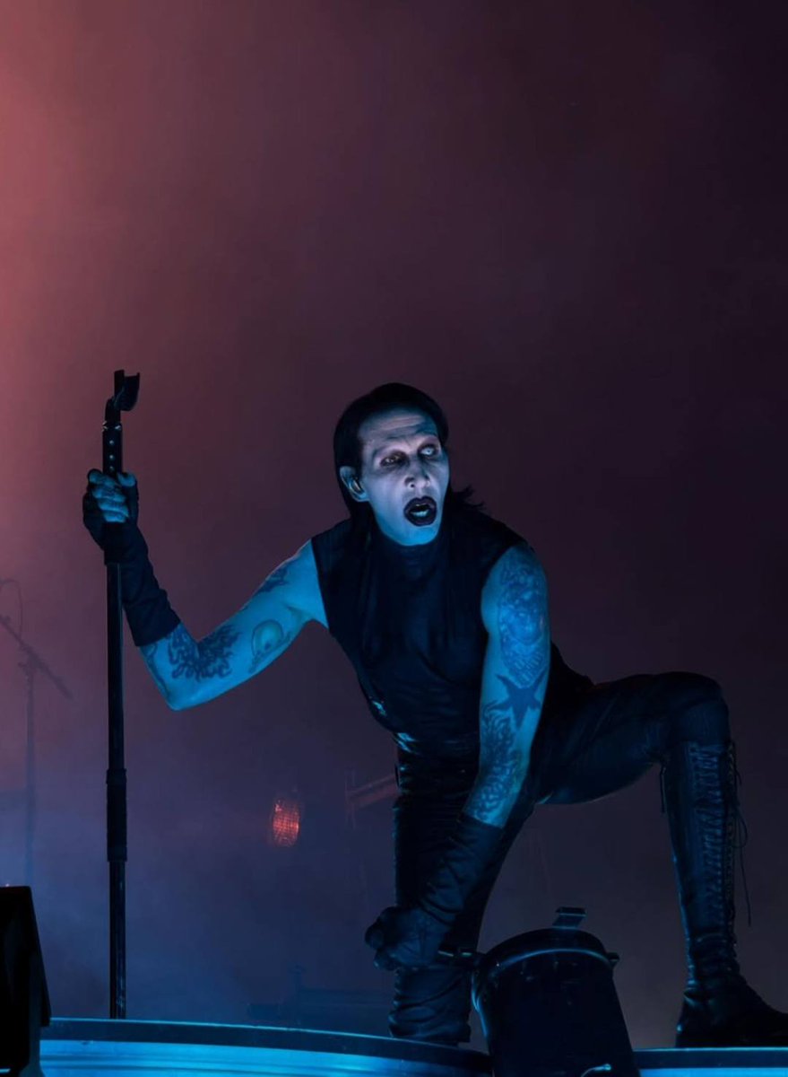 HELL_ETC's tweet photo. Marilyn Manson durante apresentação no Palacio Vistalegre, Madri, Espanha 🇪🇸, 28.11.2025.

📸  drkmando | duende_rasta

3 https://t.co/LXHYR4NoFc