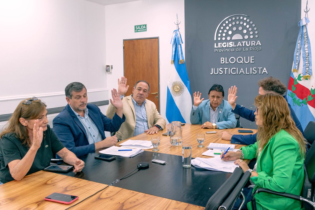 Legislatura La Rioja tweet media