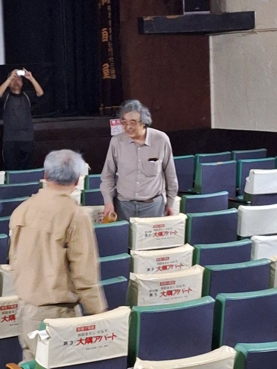 けいしけい tweet media