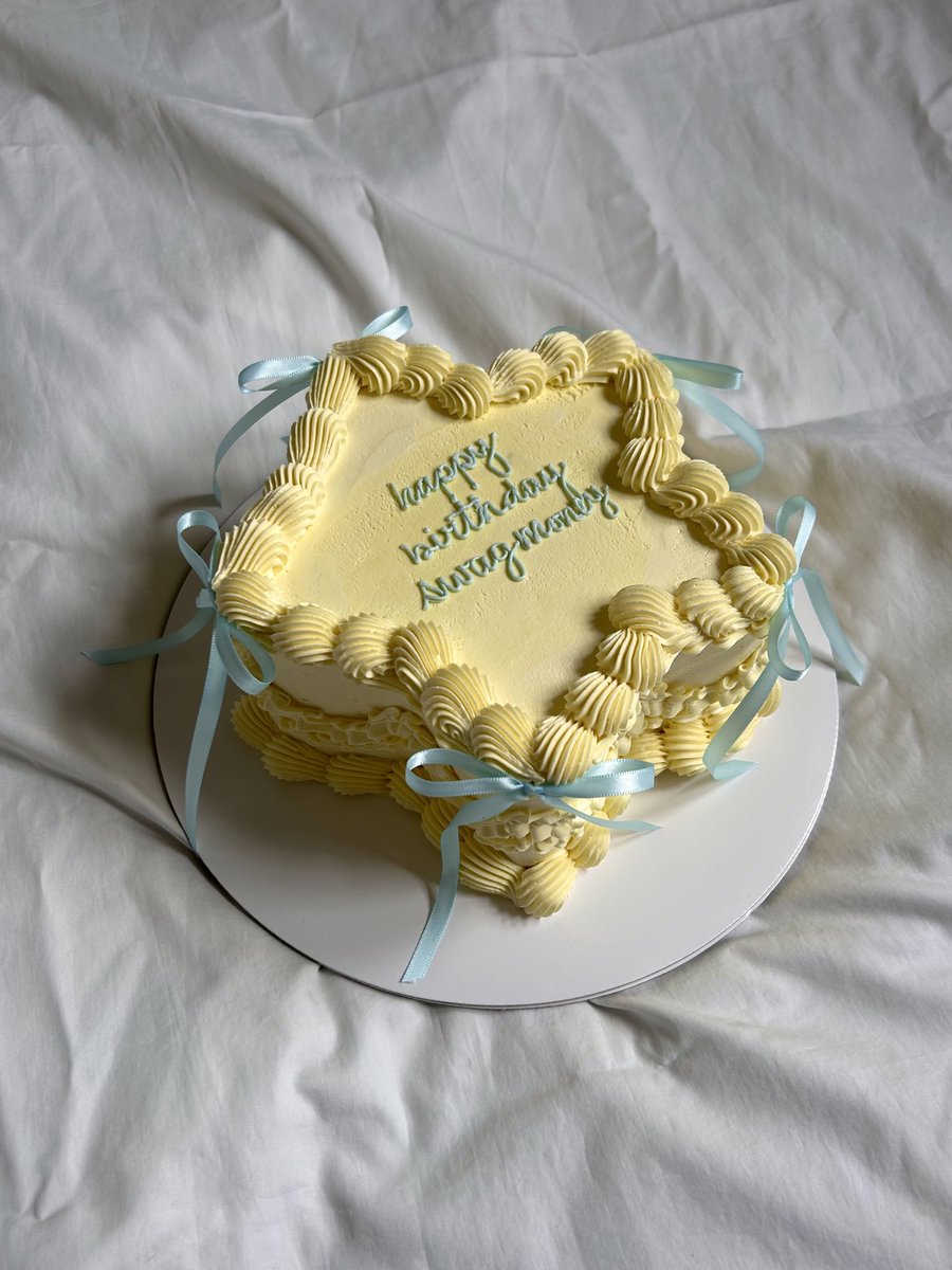 bergamot babie tweet media