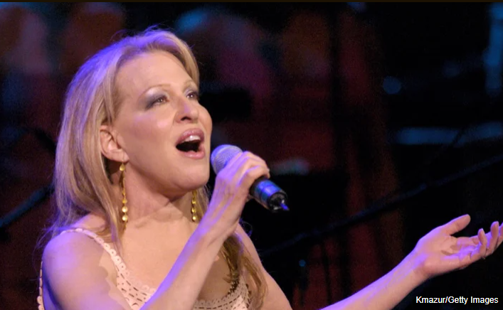 Bette Midler: Bootlegbetty.com tweet media