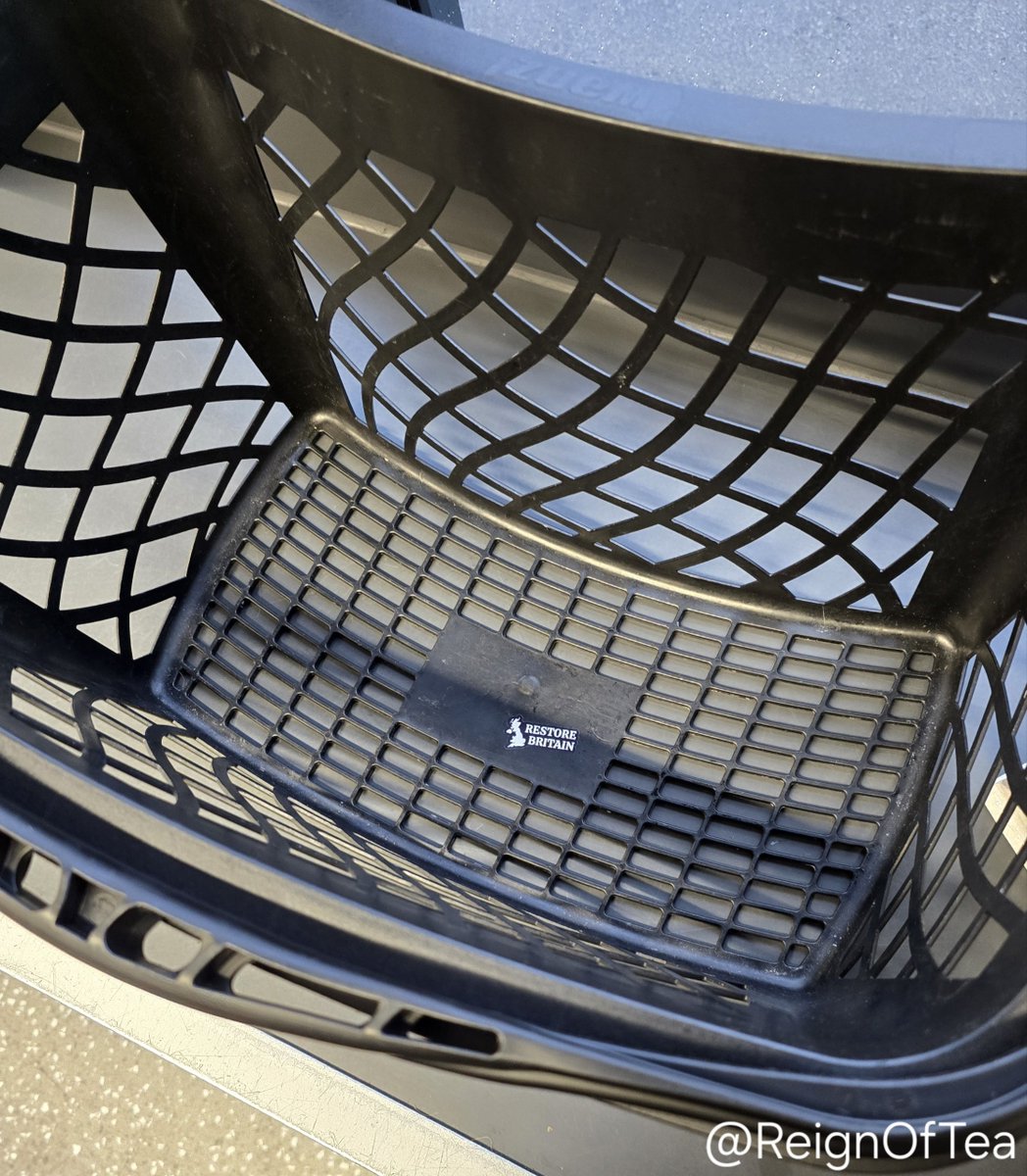 Reign of Tea tweet media