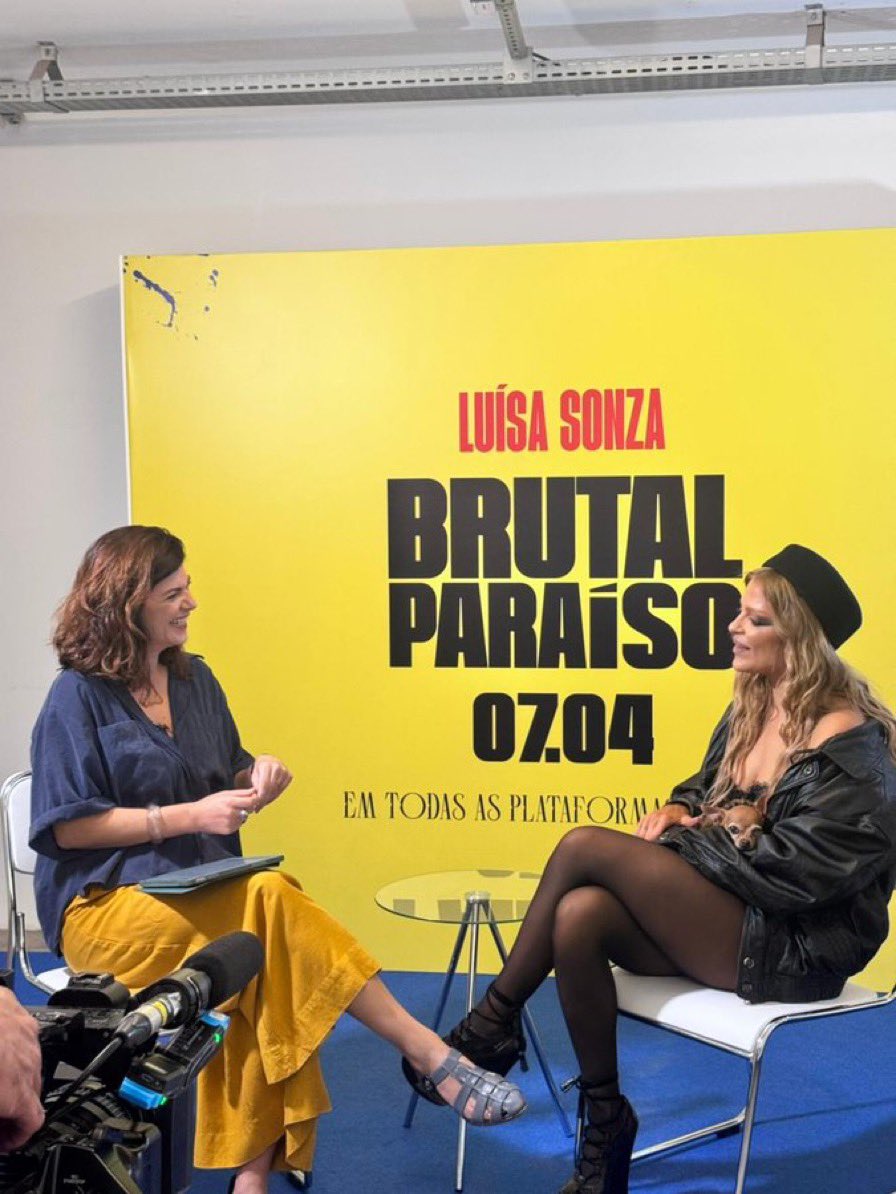 Luísa Sonza está, neste exato momento, dando entrevista para o SPTV