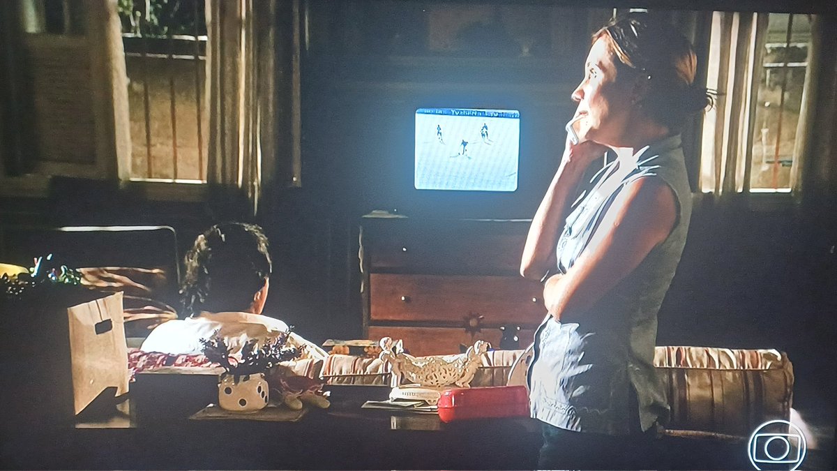 nave X 🛸 tweet media